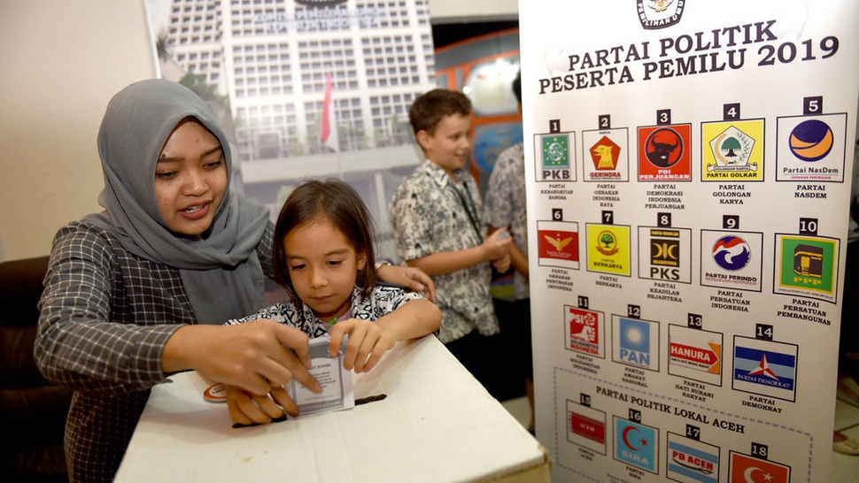 Simulasi Pemilu untuk Siswa Jakarta Montessori School