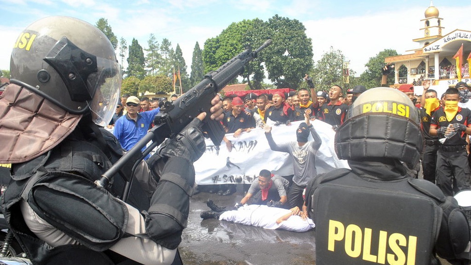 Eks Kapolsek Pasirwangi: Instruksi Dukung Jokowi Lewat WA dan Rapat