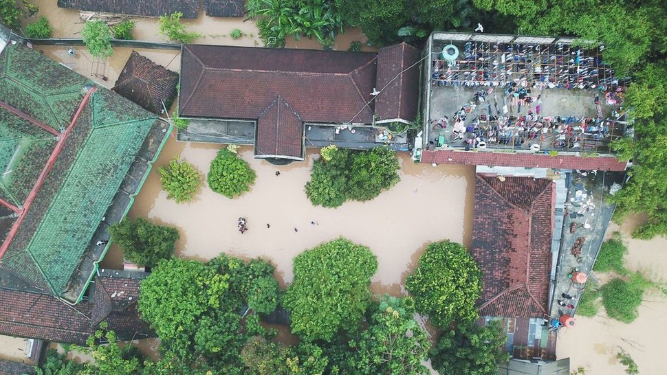 Hujan Terus-menerus, Banjir Landa 15 Kabupaten di Jawa Timur