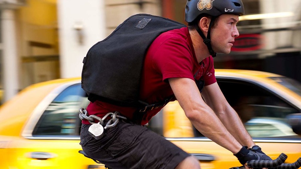 Sinopsis Premium Rush, Film Tentang Pengantar Pesanan dengan Sepeda