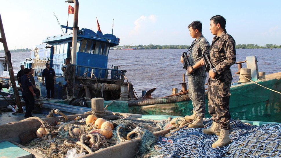 Hikmahanto: Tambah Nelayan & Kapal Patroli untuk Pertahankan Natuna