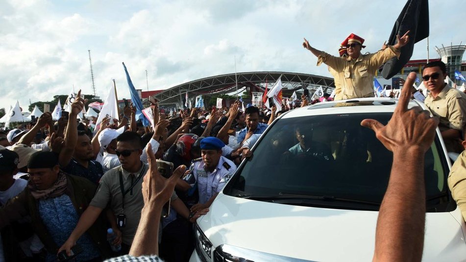 Survei Charta Politika: Prabowo-Sandiaga Hanya Unggul di Sumatera