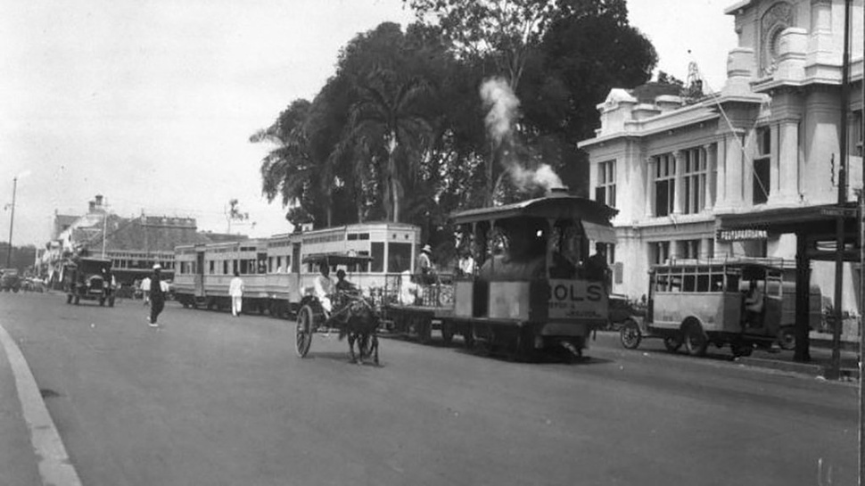 Sejarah Trem di Jakarta: Dari Helaan Kuda sampai Tenaga Listrik