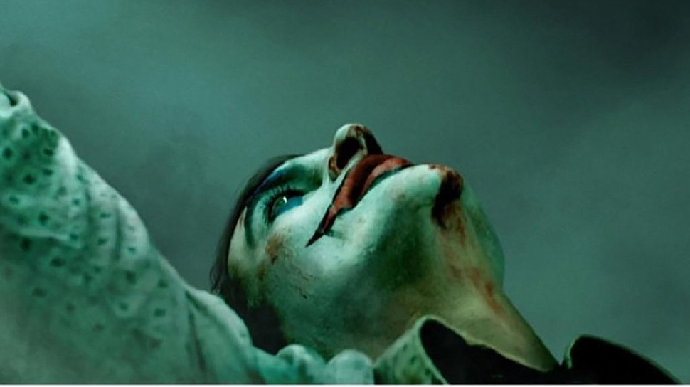 Poster Film Joker Dirilis, Tampilkan Wajah Muram Joaquin Phoenix