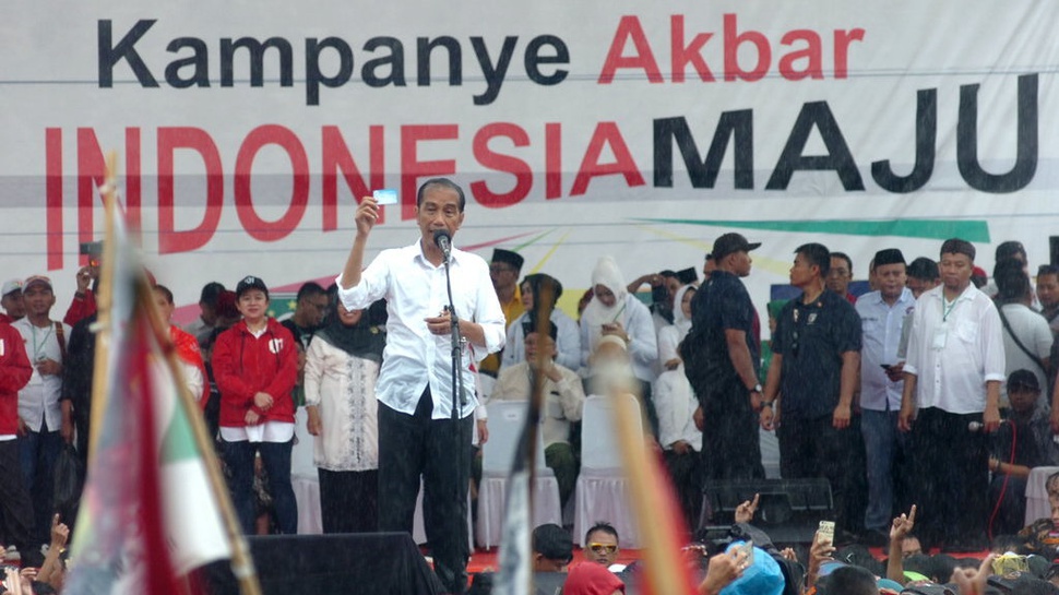 Respons Jokowi Saat Pendukung Prabowo Juga Diminta Pakai Baju Putih