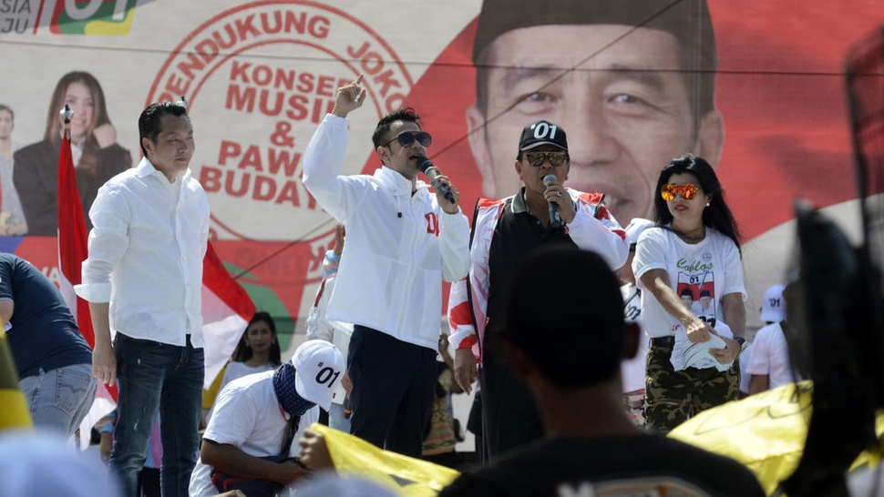 Kampanye Terakhir Pendukung Jokowi di Lampung