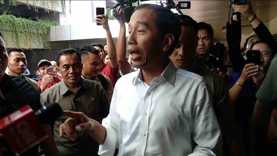 Jokowi Kumpul Bersama Ketum Partai Koalisi di Djakarta Theater