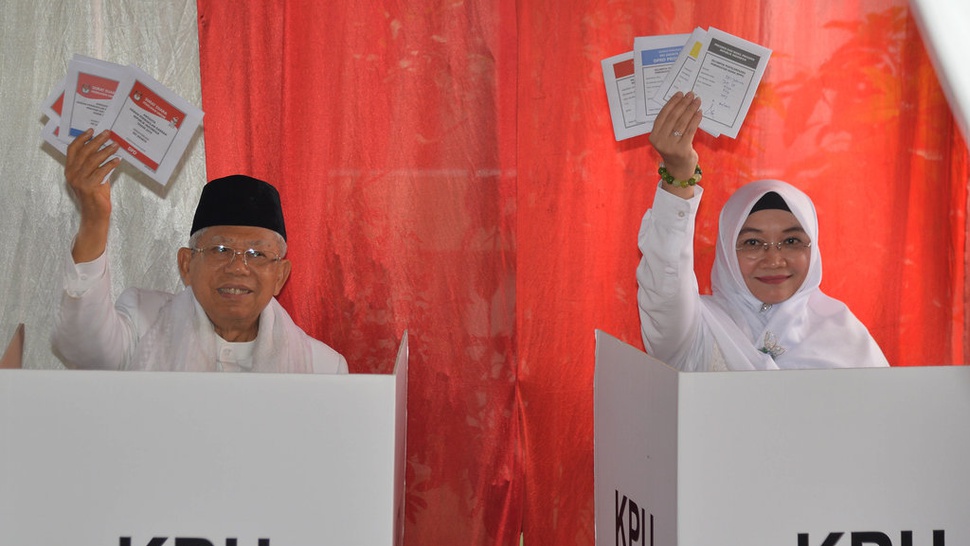 Di TPS Ma'ruf, Jokowi Menang Tipis dari Prabowo
