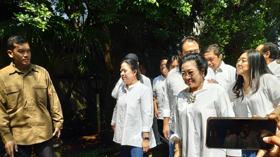 Megawati Bertemu Jokowi di Istana, Hasto: 