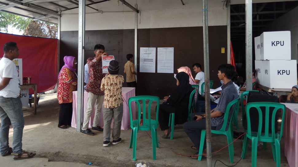 Prabowo-Sandiaga Menang Telak di TPS Kampung Akuarium
