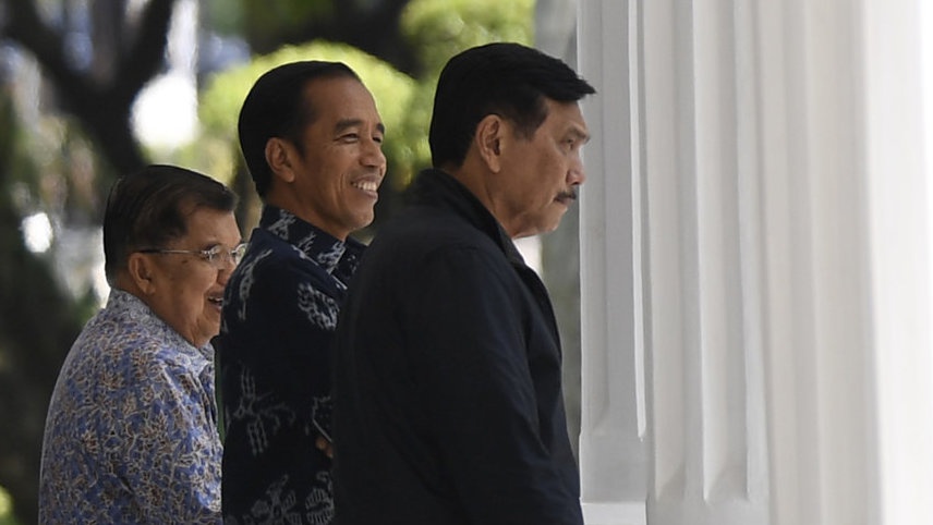 Jokowi Salah Tunjuk Luhut & Pasang Target Tekan Corona 9 Provinsi