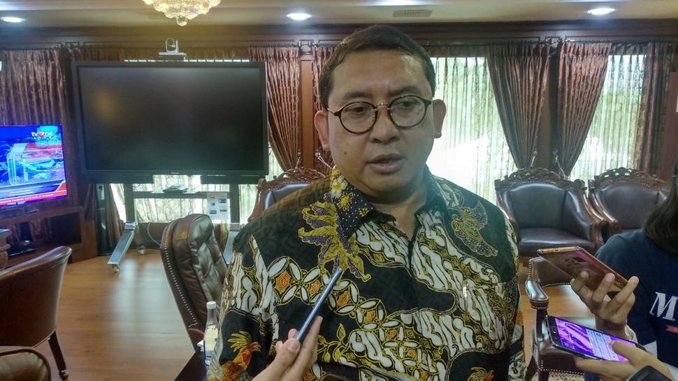 Tanggapan Fadli Zon Jika Demokrat Ingin Pindah ke Koalisi Jokowi