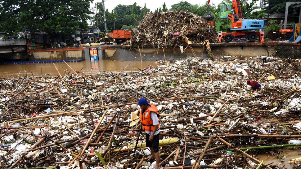 2019/04/24/sampah-manggarai-tirto-mico-1.jpg