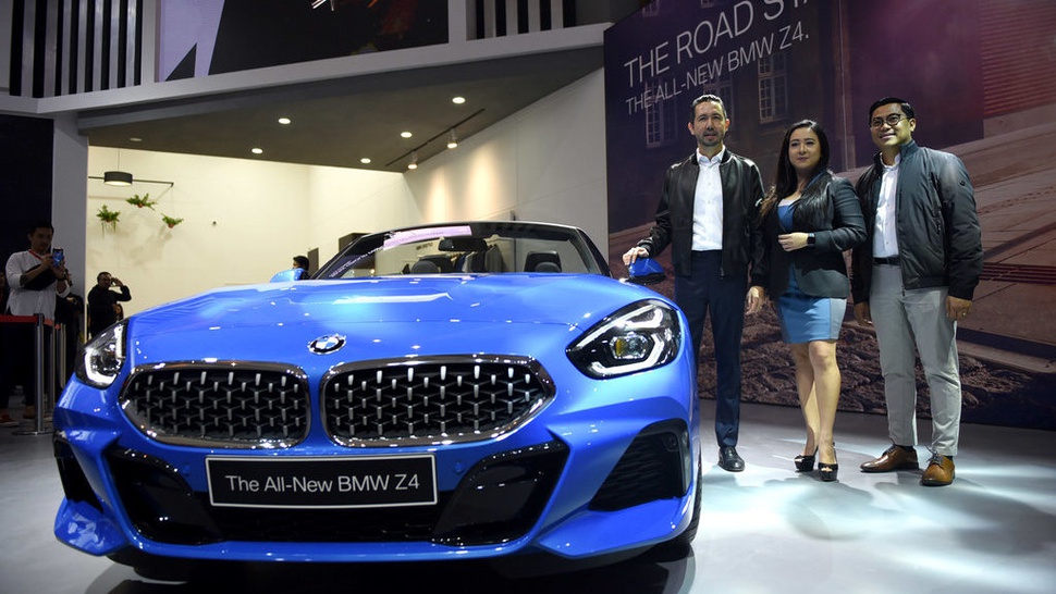 All-New BMW Z4 dan MINI Ice Blue Edition Resmi Diluncurkan di IIMS 