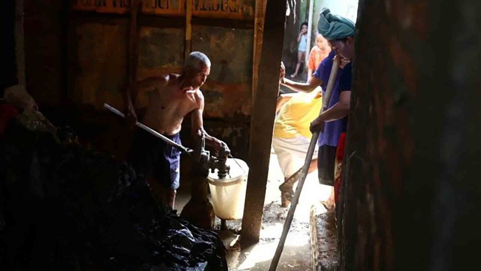 Jakarta Banjir di 17 Titik, 92 Warga Pengadegan Mengungsi
