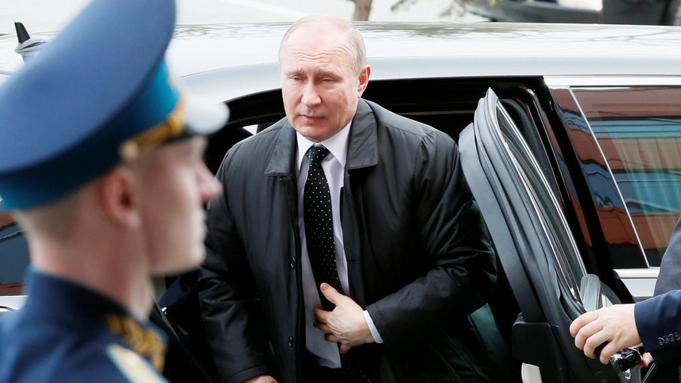 Amandemen Konstitusi Rusia, Vladimir Putin dan Kekuasaan Absolut
