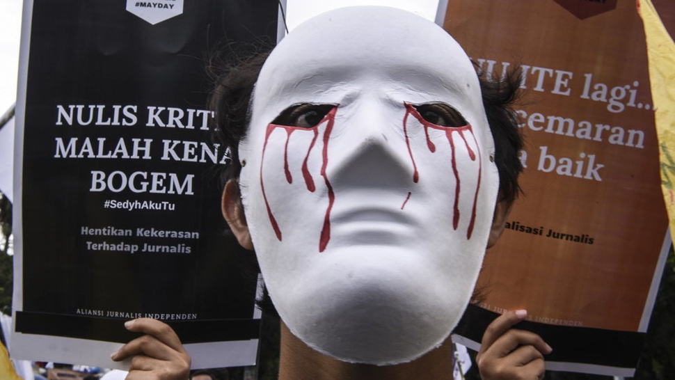 Polisi Penganiaya Jurnalis di Bandung Diperiksa Propam Polda Jabar