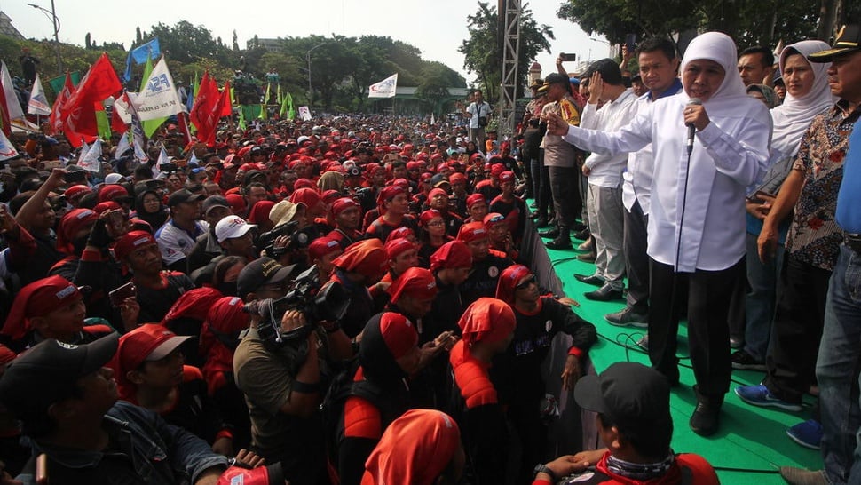 Contoh Teks Pidato Hari Buruh 2023 untuk Orasi Demo & Aksi Massa