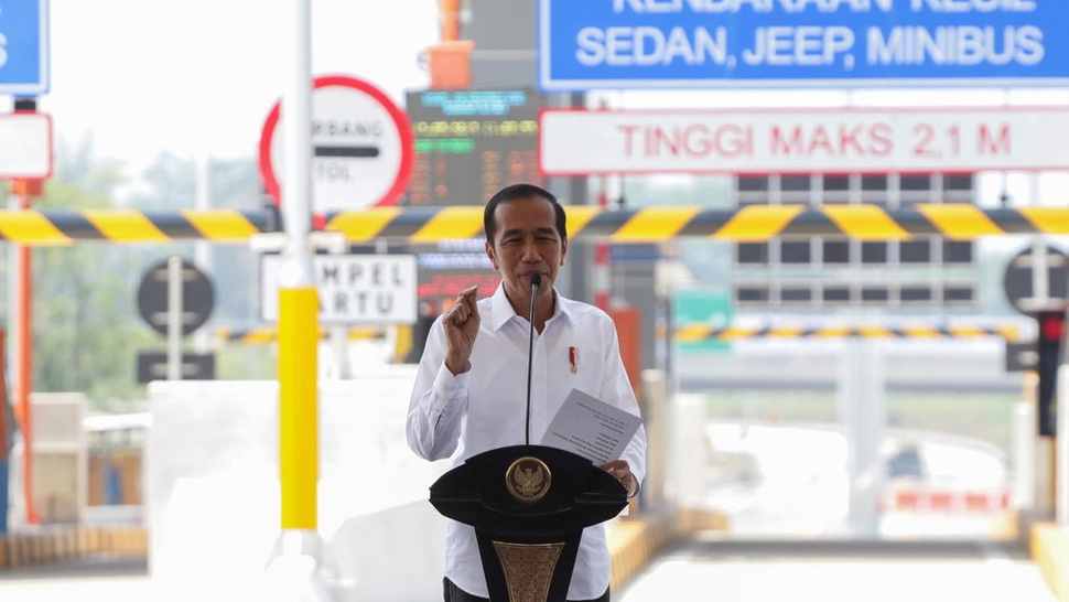 Di Balik Ambisi Jokowi Memperpanjang Jalan Tol di Periode Kedua