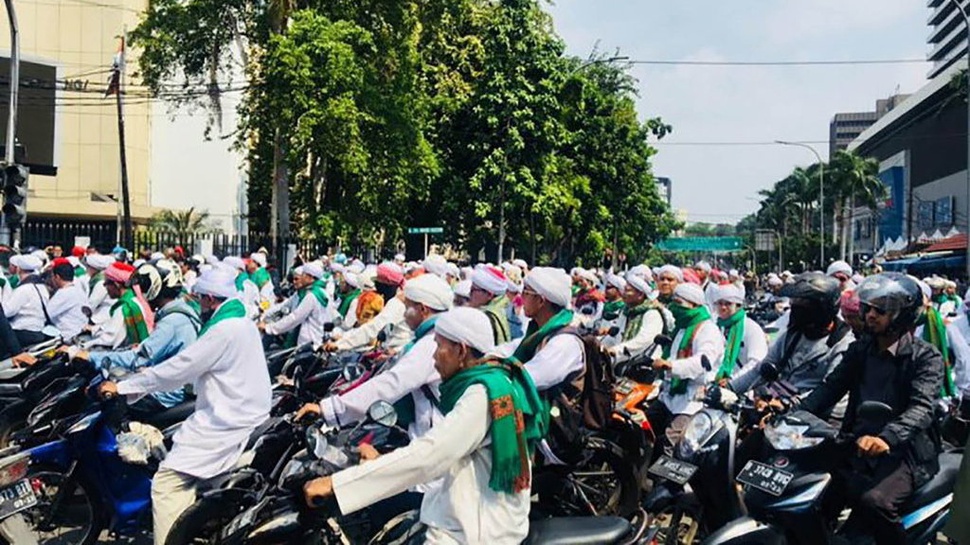 Situasi Jakarta Terkini: Massa Aksi 22 Mei Bergerak Menuju KPU