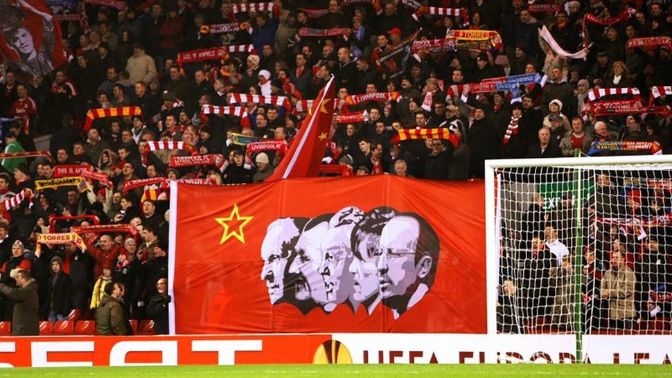 Di Balik Sikap Fans Liverpool Suka Mengejek Lagu Kebangsaan Inggris