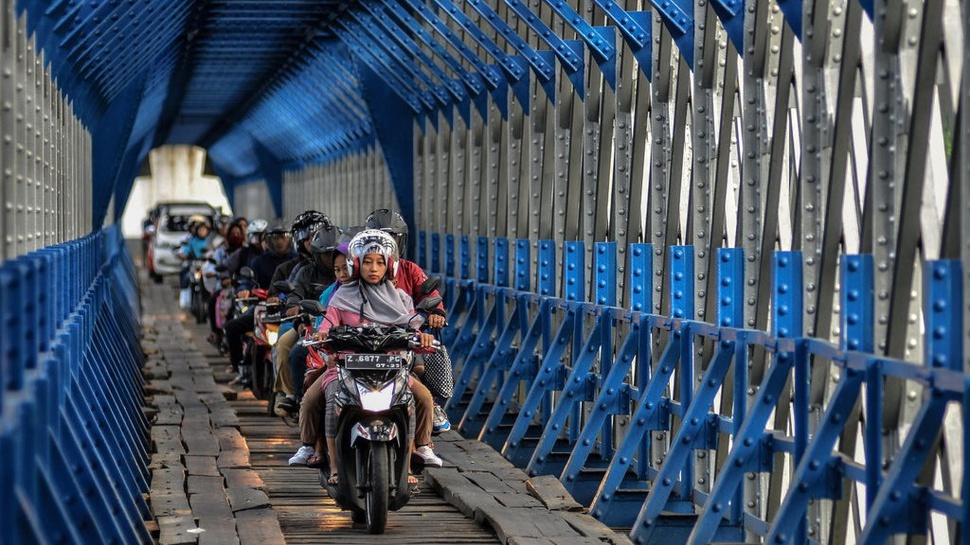 Kontroversi Lampu Motor Jokowi & Pentingnya Nyalakan DRL Siang Hari