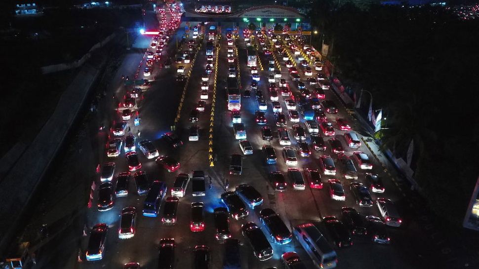 H+7 Lebaran, 300 Ribu Kendaraan Belum Balik ke Jakarta via Tol