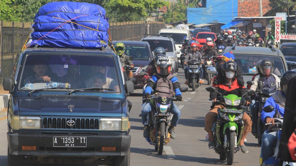 2019/06/10/puncak-arus-balik-pantura--9--antara-foto.jpg