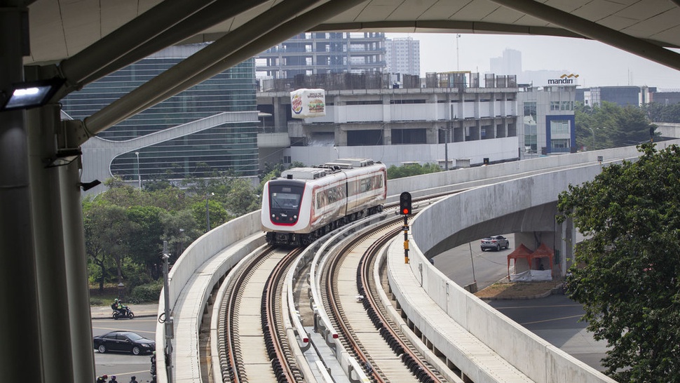 Stasiun LRT Pegangsaan Dua Ditargetkan Layani Penumpang Juli 2019
