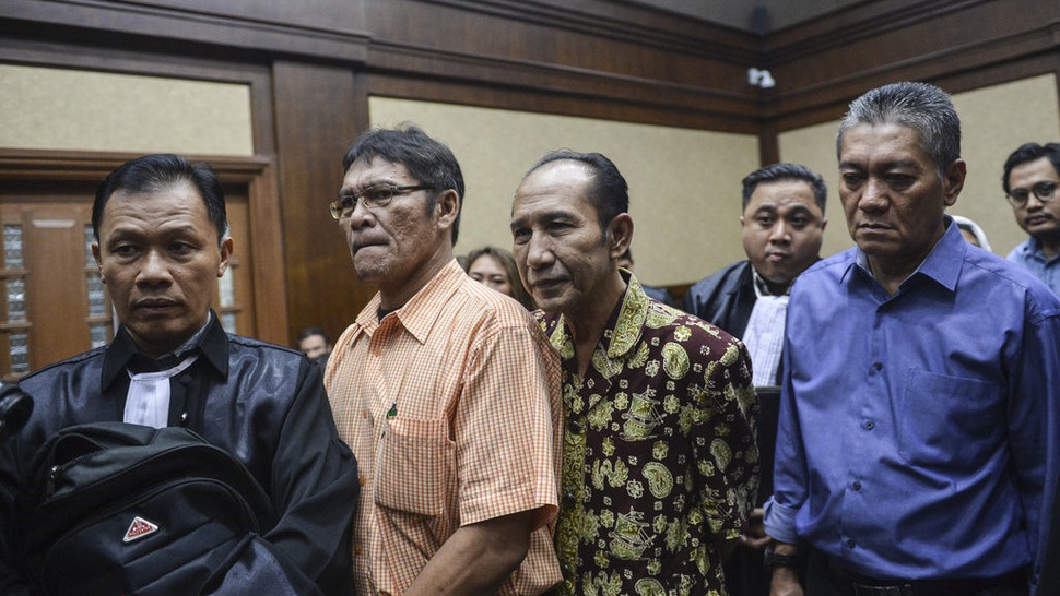 Terima Suap, Dua Hakim PN Jaksel Dituntut 8 Tahun Penjara