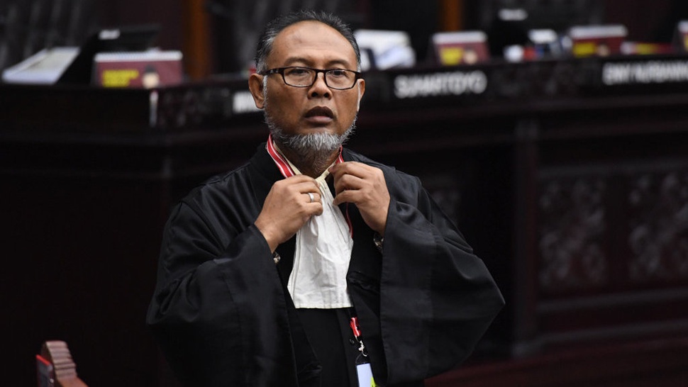 MK Tolak Rencana Tim Hukum Prabowo-Sandi Hadirkan 30 Saksi