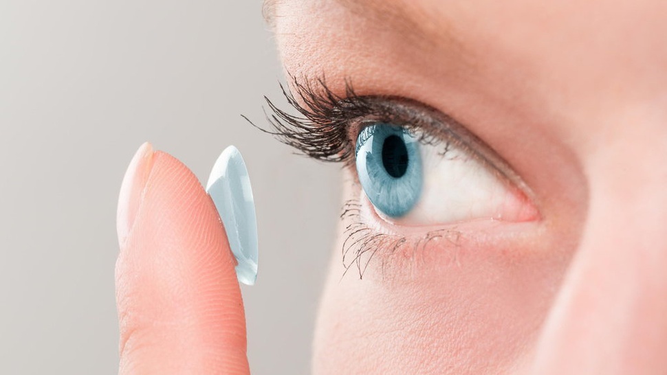 Tips dan Cara Mencegah Infeksi Mata Akibat Kontak Lensa