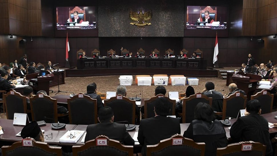 Peluang Tipis Prabowo-Sandiaga Menang Sengketa Pilpres di MK