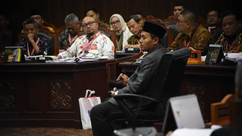 Saksi Jokowi Lupa Nama Ketua TKN & Tak Tahu Jabatan Moeldoko