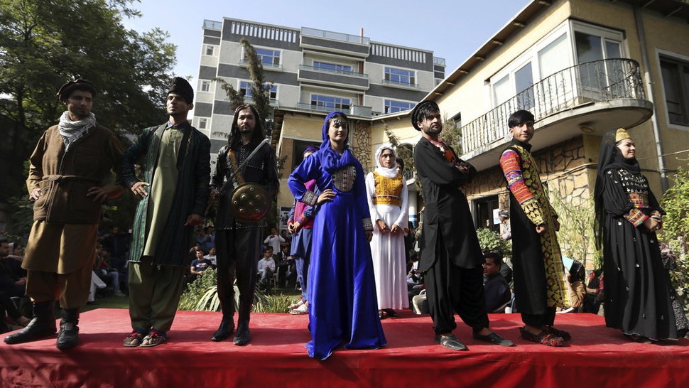 Bagaimana Afghanistan Panen Bisnis Fesyen di Tengah Konflik