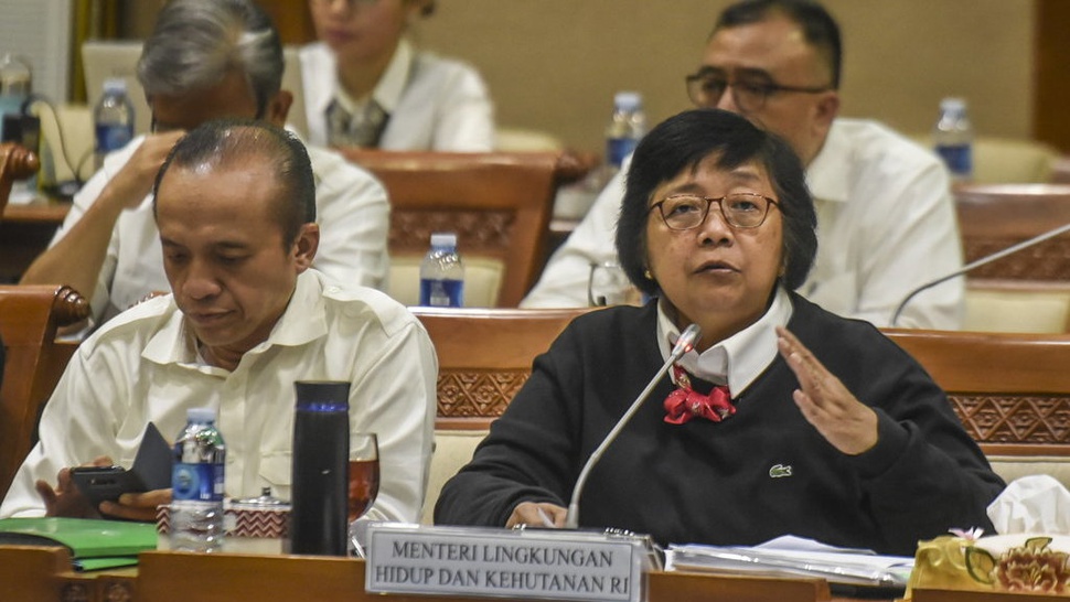Menteri Siti Nurbaya Protes ke Malaysia Soal Kabut Asap Karhutla