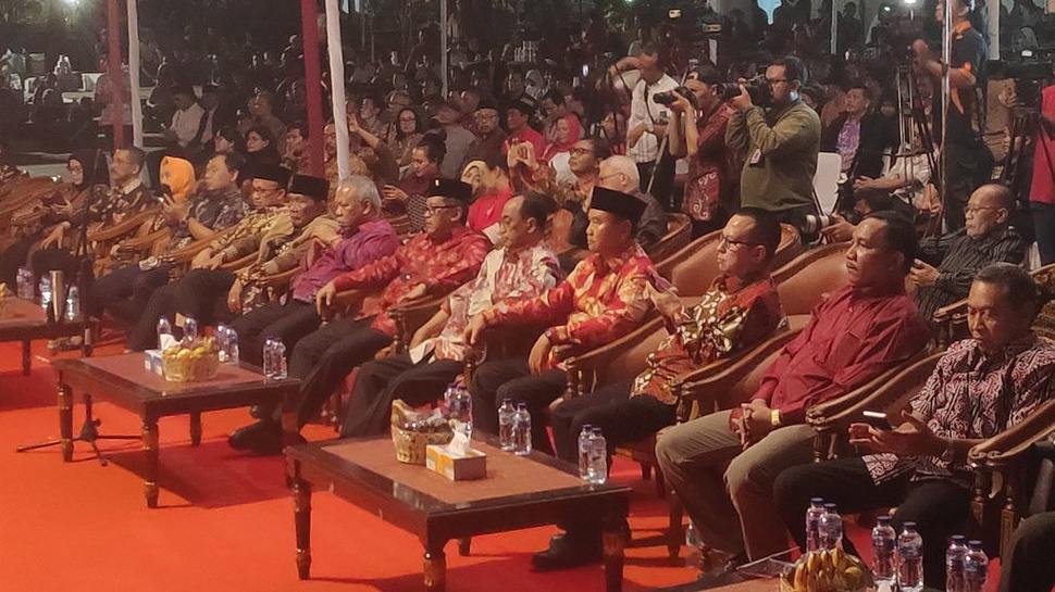 PDIP Gelar Wayang Rayakan HUT Partai dan Kemenangan Jokowi