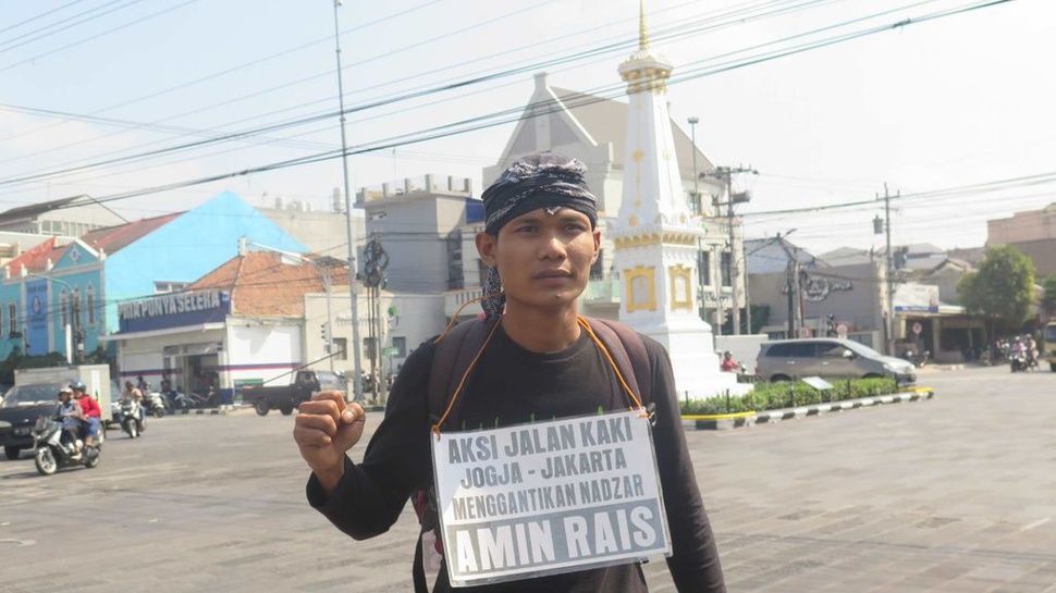 Wakili Nazar Amien Rais, Pemuda Asal Blora Jalan Kaki Yogya-Jakarta