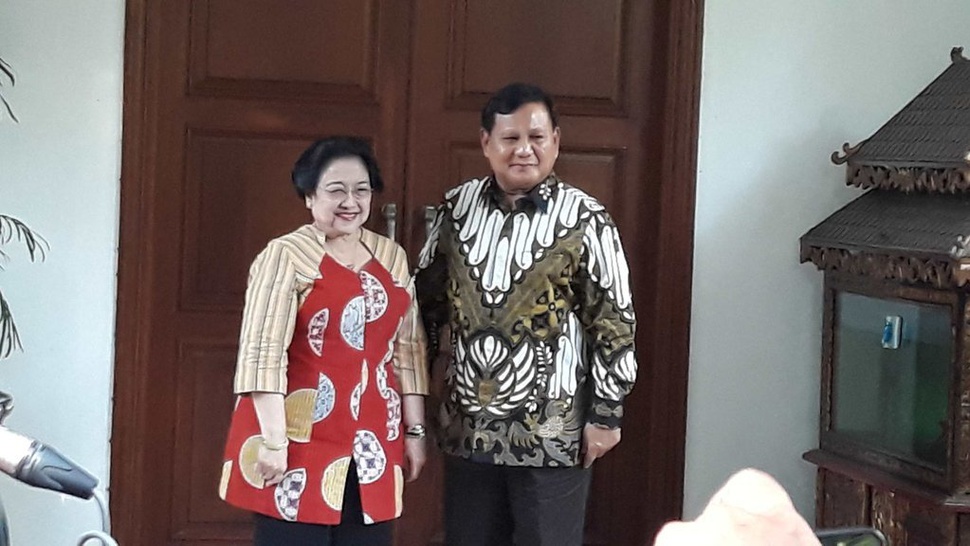 PDIP: Megawati Ingin Selfie Sambil Naik Kuda Prabowo di Hambalang