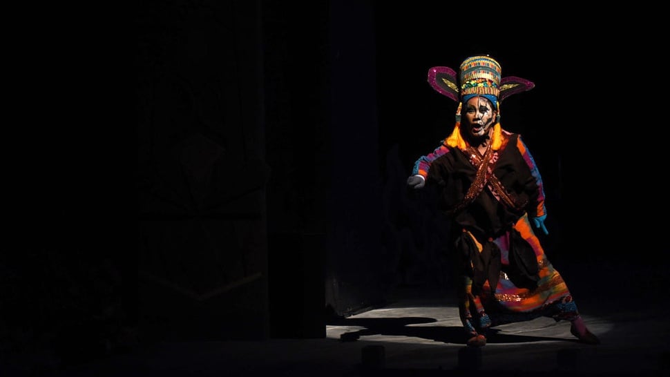 2019/07/25/teater-mahabarata-tirto-mico-5.jpg