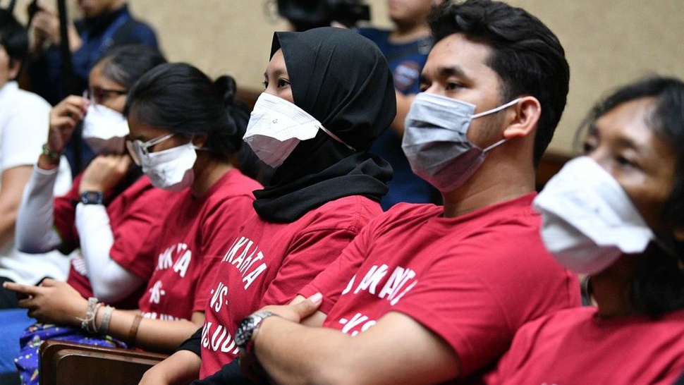 Jokowi dan 6 Lembaga Digugat Soal Polusi Udara Jakarta Memburuk