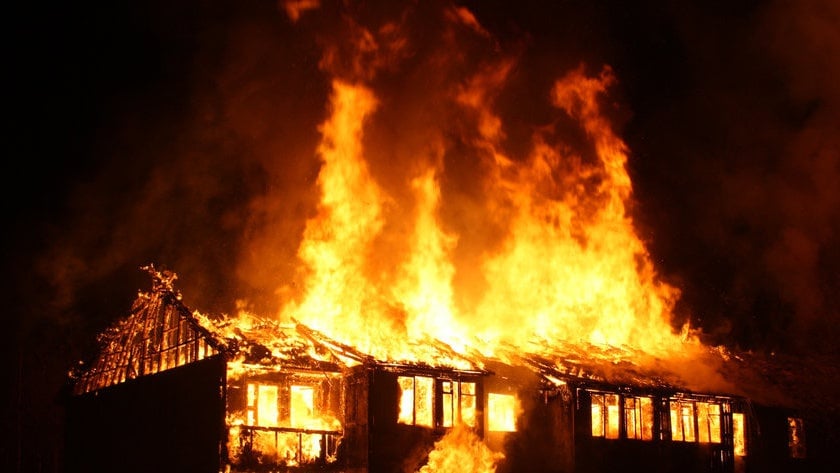 Polisi Selidiki Dugaan Kesengajaan dalam Kebakaran di Tambora