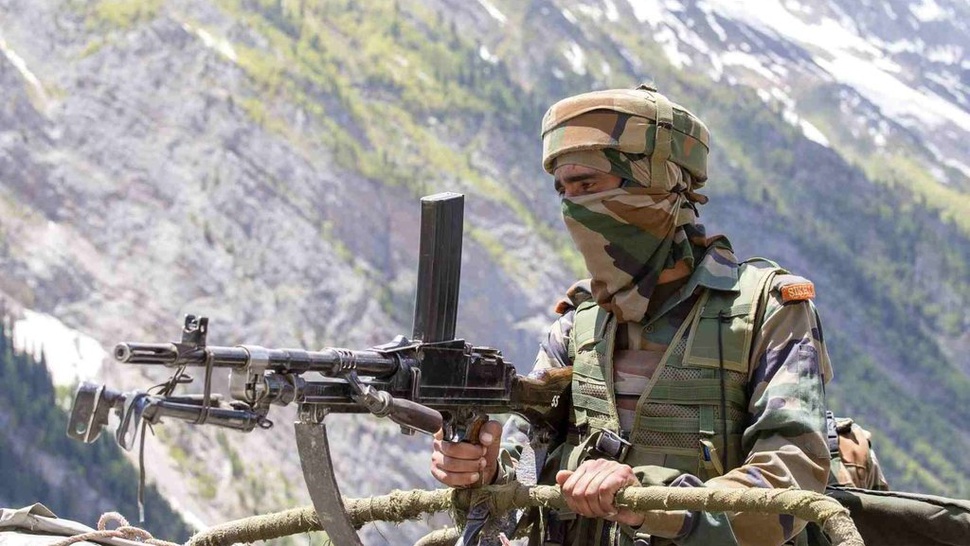 Baku Tembak di Perbatasan Kashmir Tewaskan 3 Tentara Pakistan