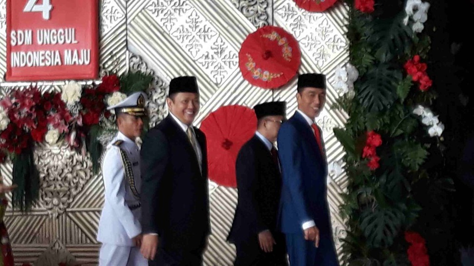 Jokowi Minta Parlemen Pangkas Aturan yang Hambat Dunia Usaha