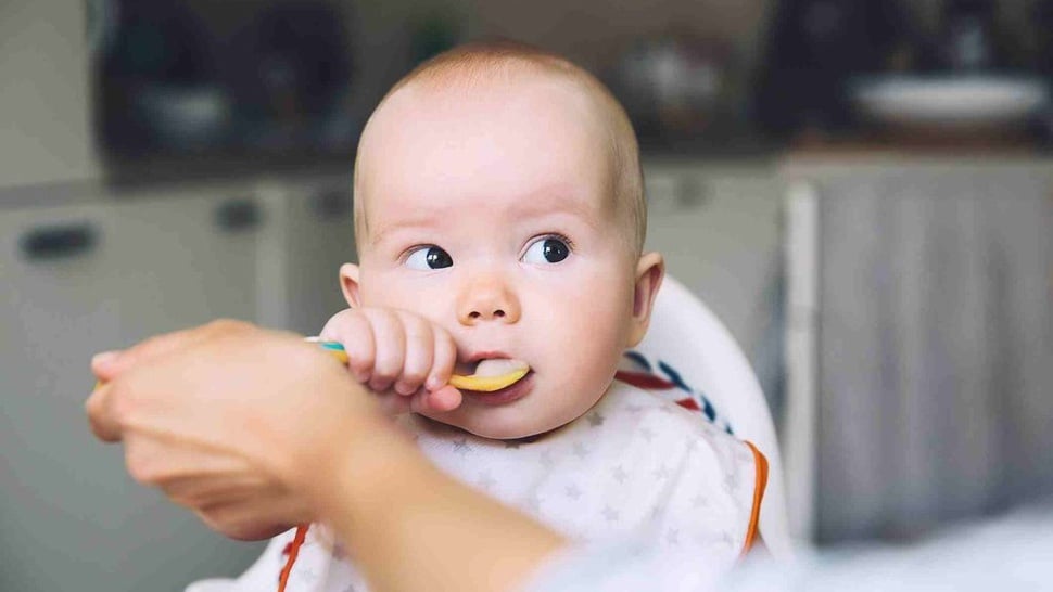 Manfaat MPASI Komersial Bagi Bayi: Lebih Steril & Keamanan Terjamin