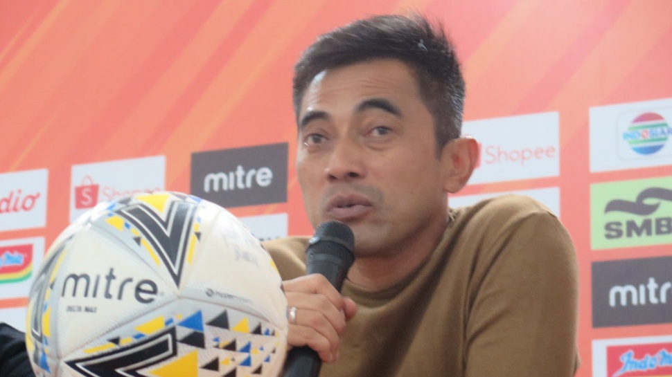 Pelatih PSS Tak Menduga Menang Lawan PSM Makassar