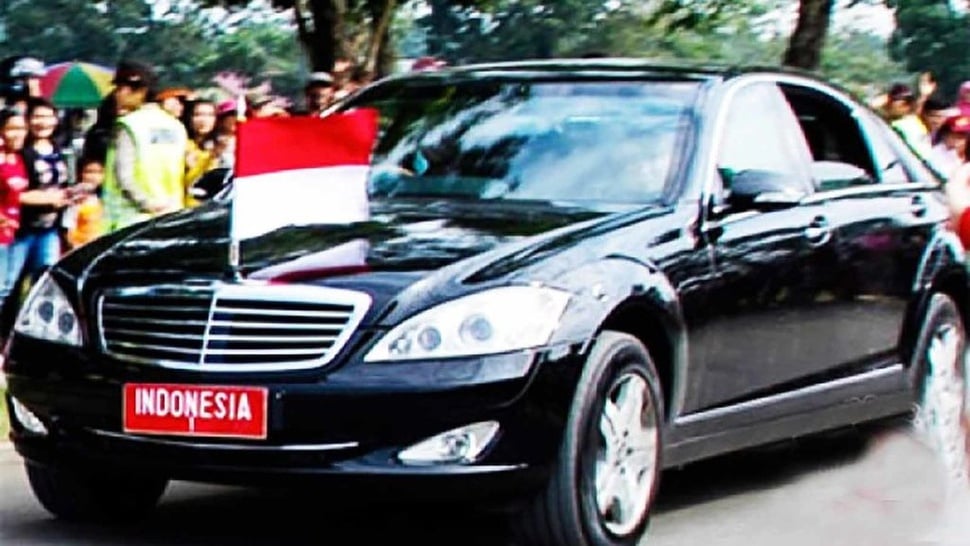 Daftar Plat Nomor Kendaraan Menteri dan Pejabat di Indonesia