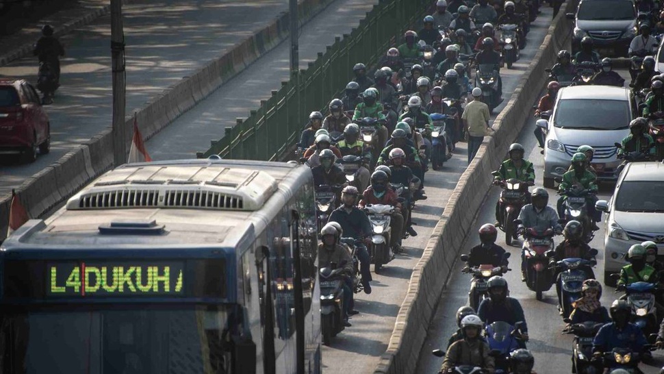 Tilang Elektronik Sepeda Motor, 91 Kasus Lintasi Jalur Transjakarta