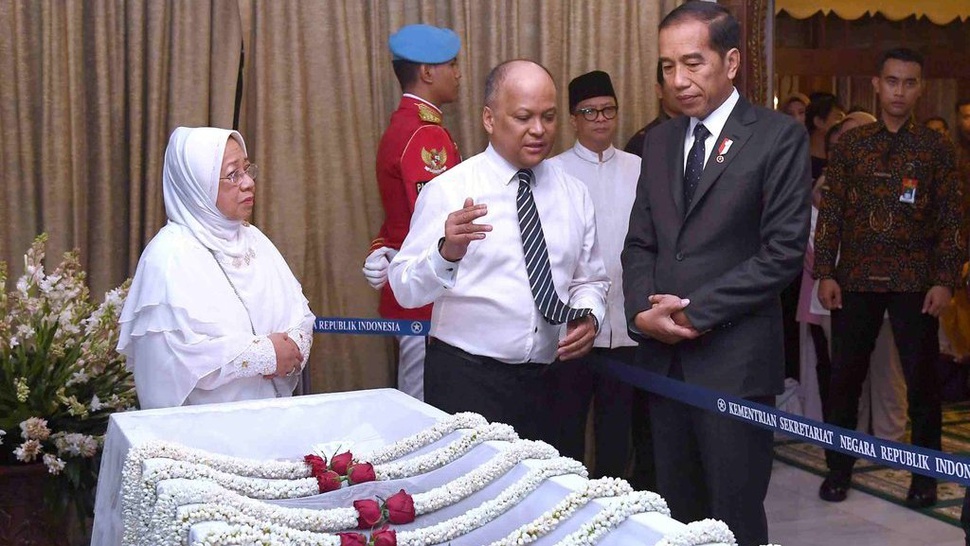 Prosesi Pemakaman BJ Habibie yang Dipimpin Jokowi di TMP Kalibata