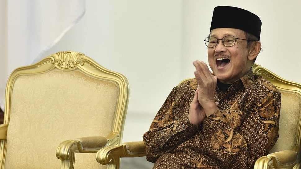 BJ Habibie dan ICMI: Jembatan Soeharto Meraih Dukungan Umat Islam